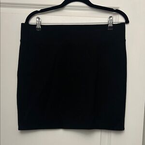 H&M Elegant Black Pencil Skirt